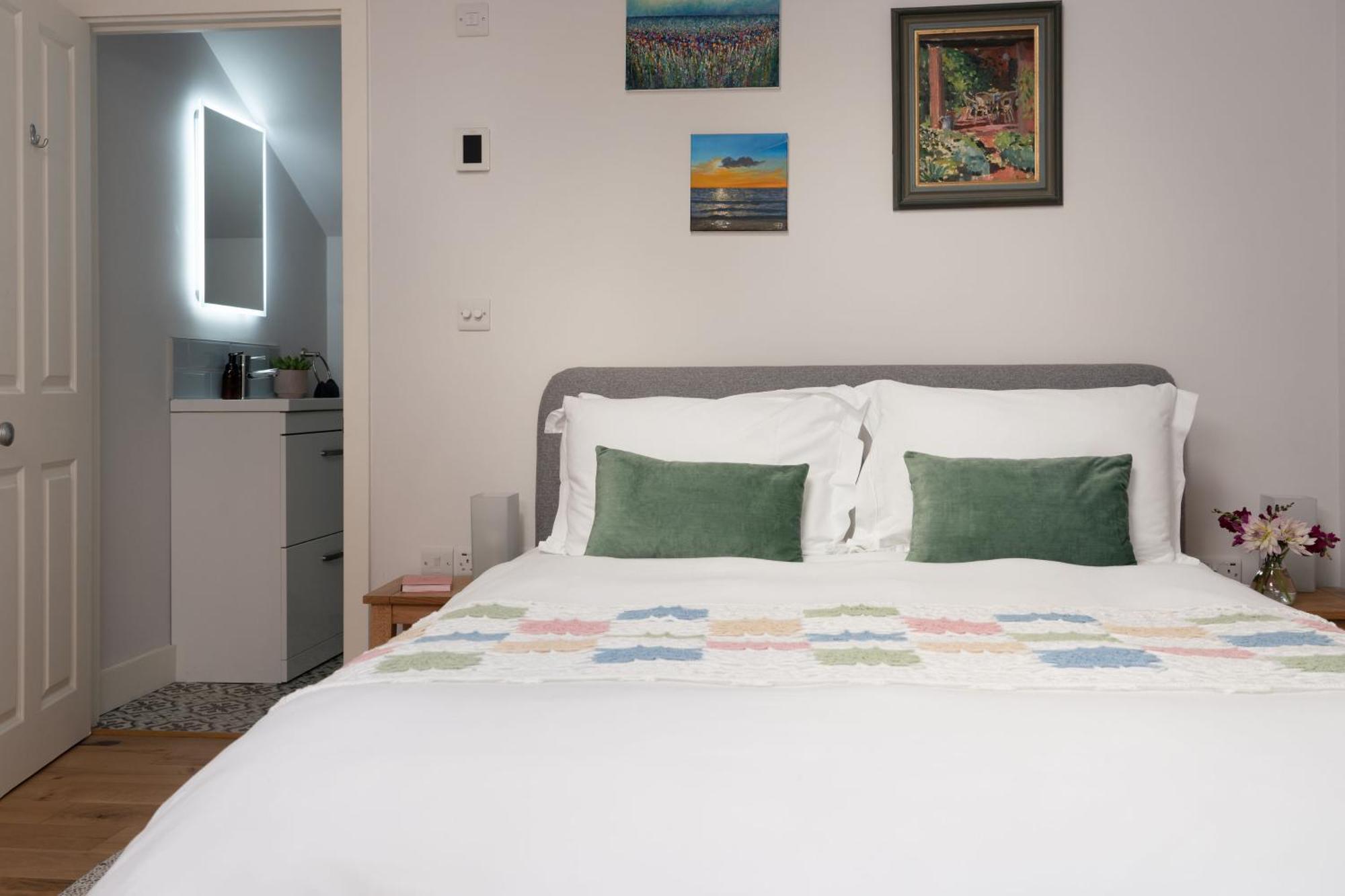 Little Willow Bank - 1 Bed Luxury Apartment Between Salisbury And The New Forest 外观 照片